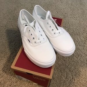 NEW W/BOX VANS True White Authentic Shoes, W6.5